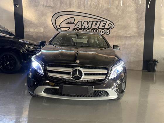 MERCEDES-BENZ GLA 200 1.6 CGI ADVANCE 16V TURBO GASOLINA 4P AUTOMÁTICO